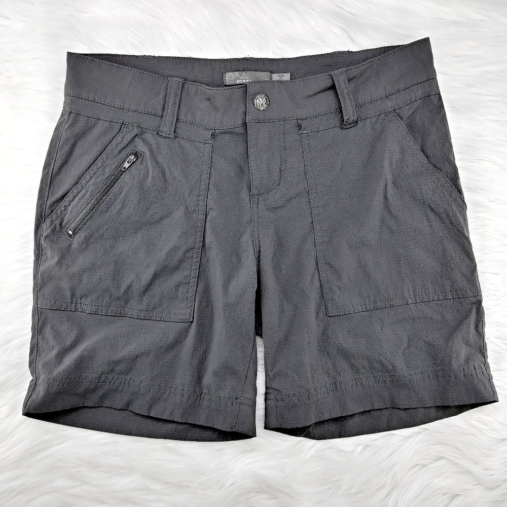 Prana | 'Nora' hiking shorts in 'Coal'